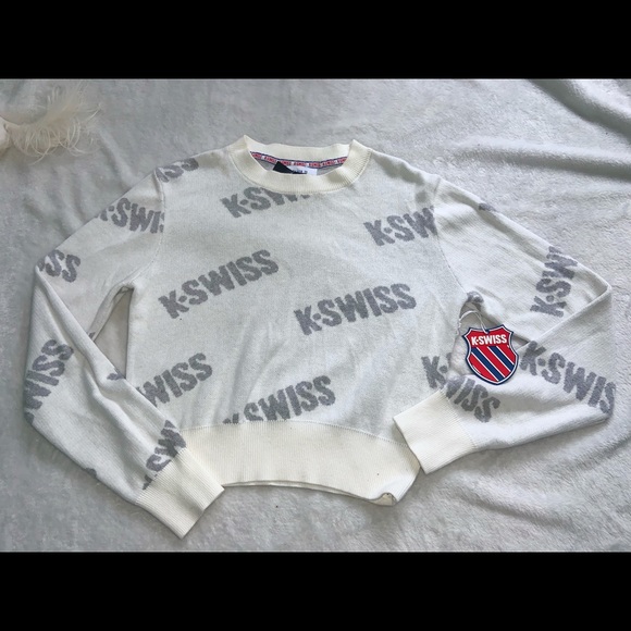 White K.Swiss set shirt and sweats